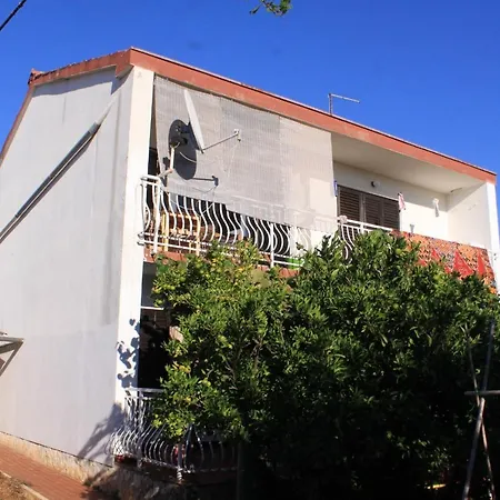 With A Parking Space - 7283 Fazana