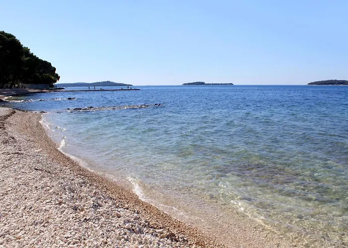 Apartman With A Parking Space - 7283 Fazana