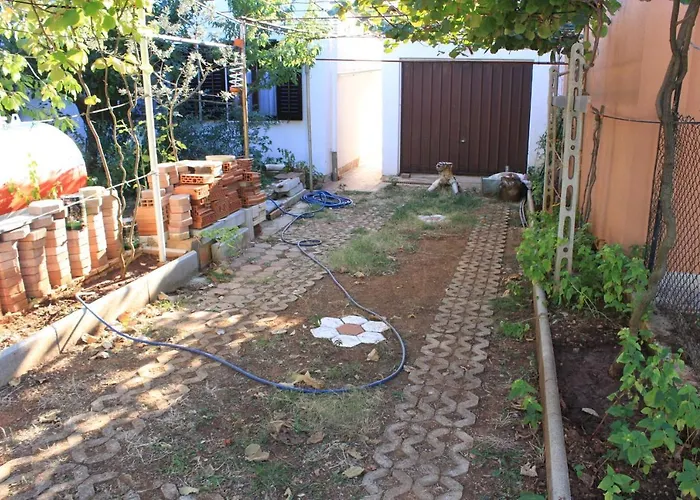 With A Parking Space - 7283 Apartman Fazana