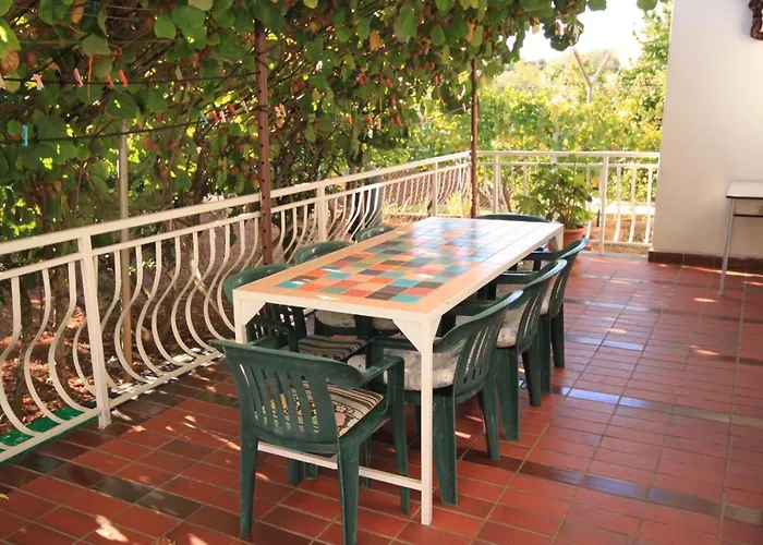 Apartman With A Parking Space - 7283 Fazana